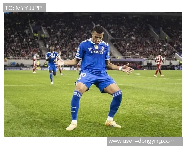 姆巴佩上演大四喜荣耀时刻官方宣布其为本轮欧冠最佳球员 姆巴佩上演大四喜荣耀时刻官方宣布其为本轮欧冠最佳球员